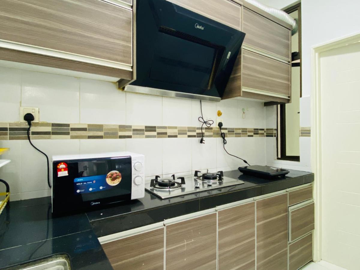 Cozy 1-10 Pax 4Qbeds 2Sbeds Shah Alam Sec7, I-City Eksteriør billede