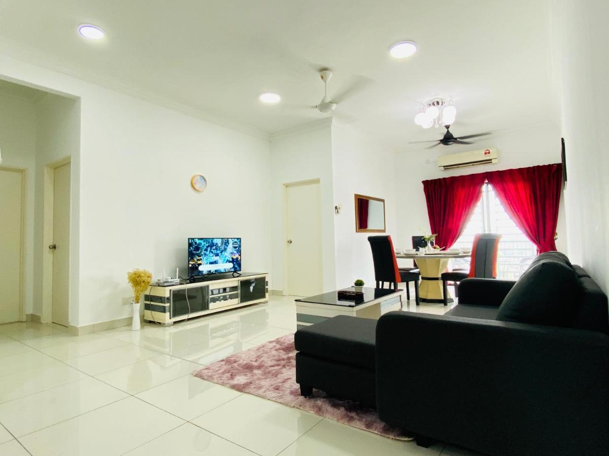 Cozy 1-10 Pax 4Qbeds 2Sbeds Shah Alam Sec7, I-City Eksteriør billede