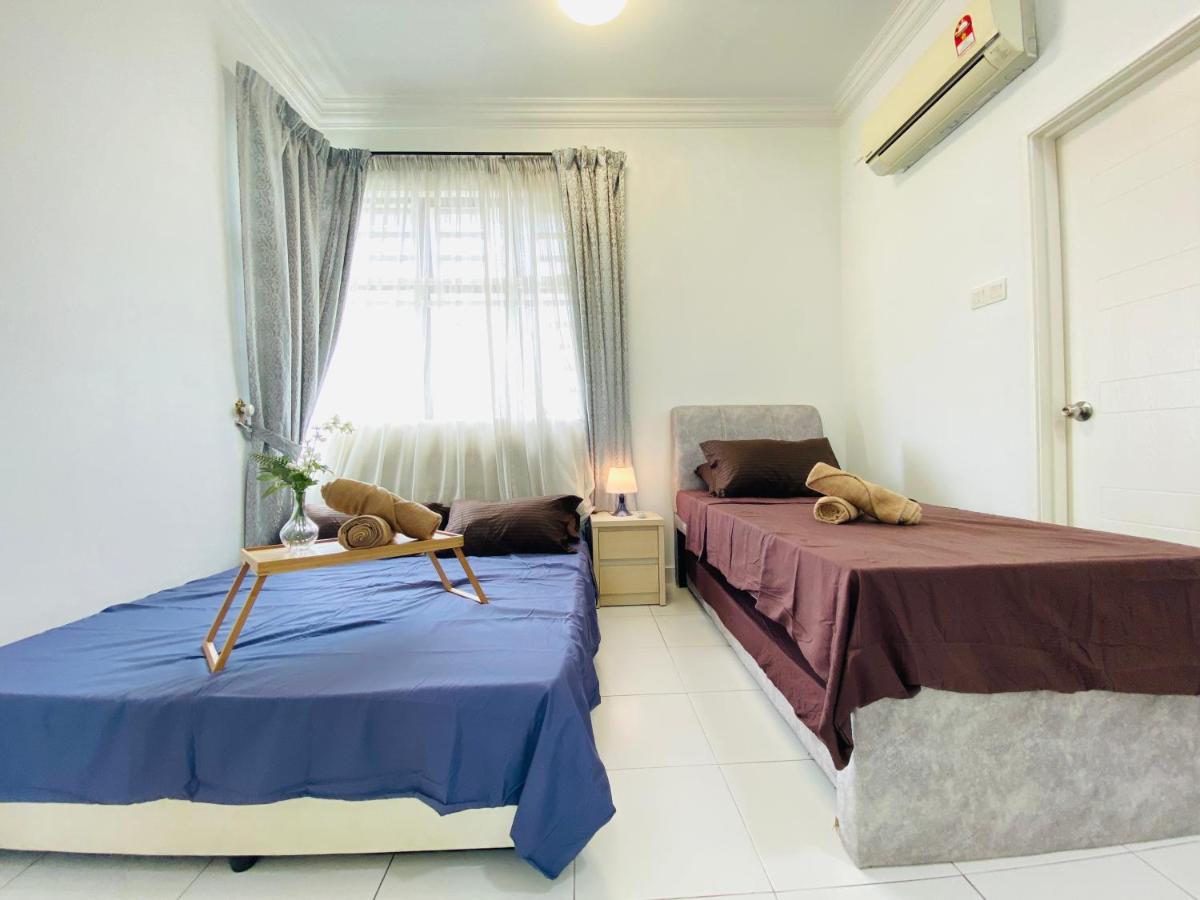 Cozy 1-10 Pax 4Qbeds 2Sbeds Shah Alam Sec7, I-City Eksteriør billede