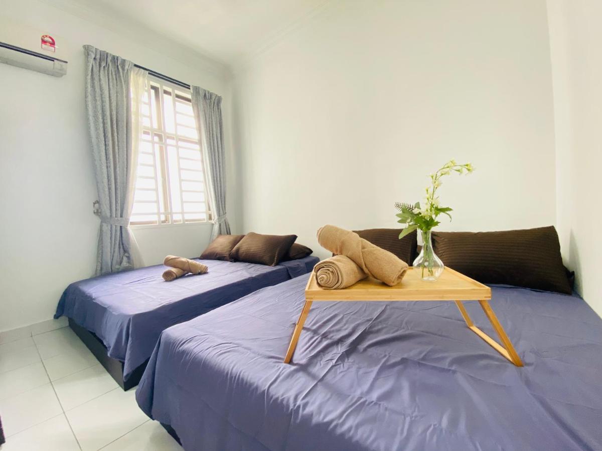Cozy 1-10 Pax 4Qbeds 2Sbeds Shah Alam Sec7, I-City Eksteriør billede